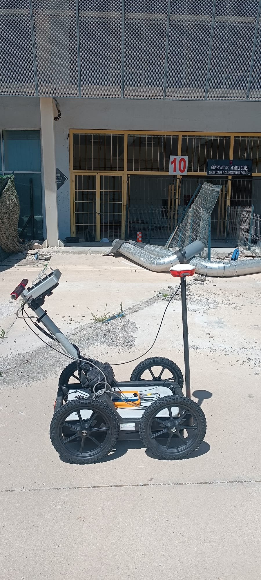 Gpr Radar Sistemi (Ground Penetrating Radar) Jeoradar